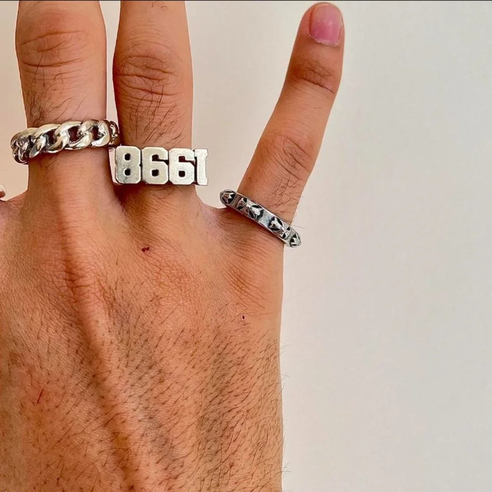 y2k 2000s vintage chrome cross silver ring